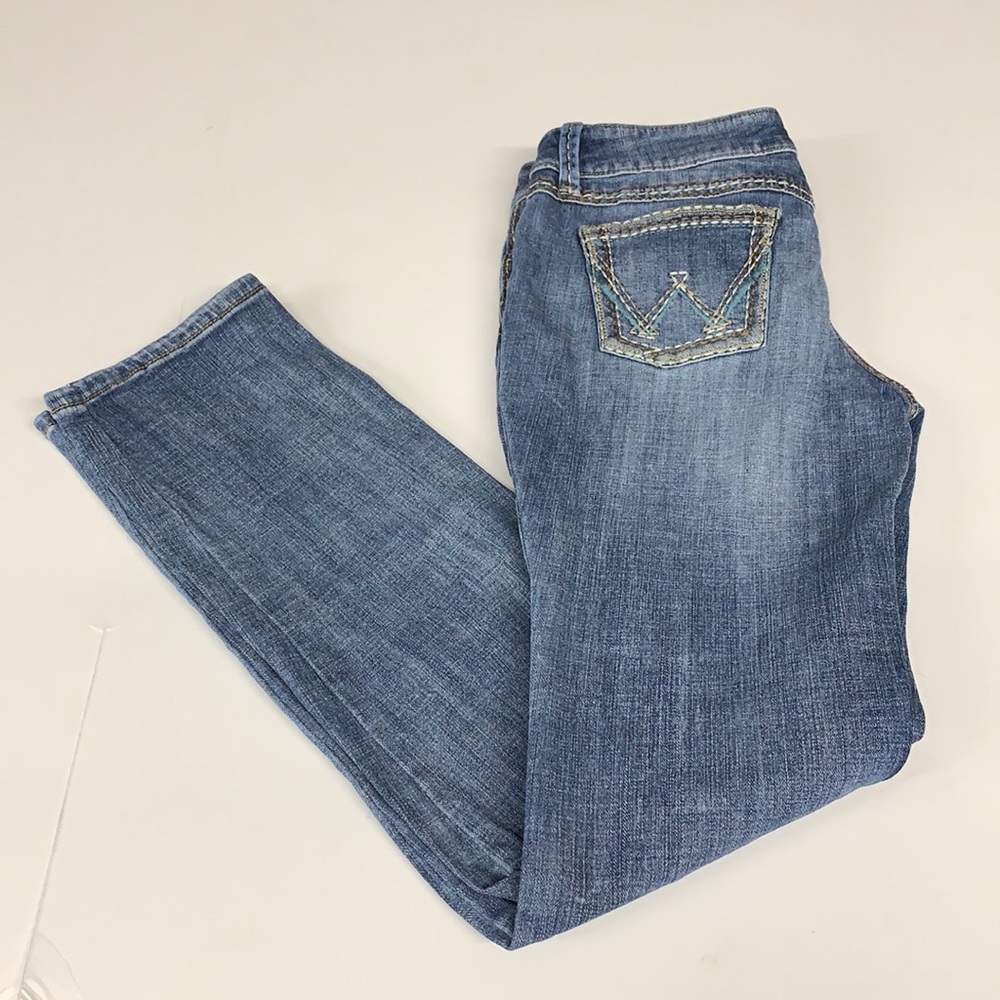 Vintage Wrangler Women’s Stitched Embroidered Jeans Medium Wash Size 7/8 x 31.5”